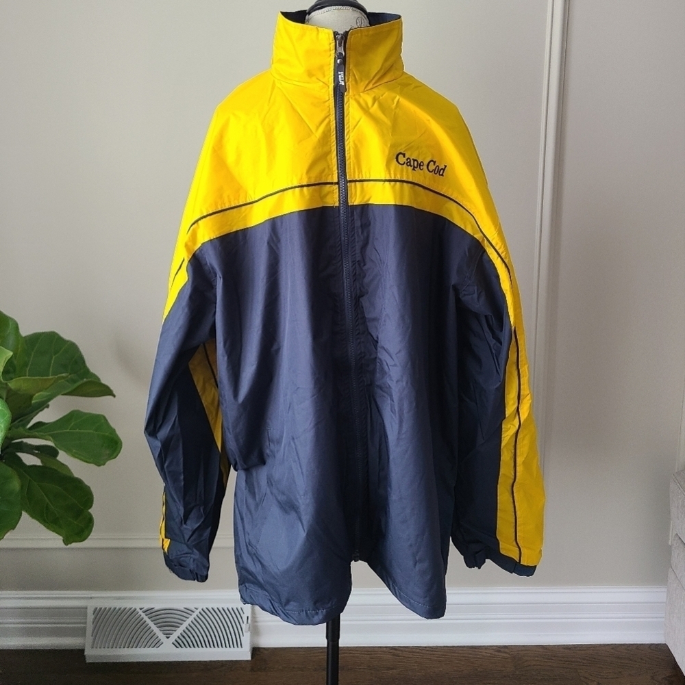 Soft as a Grape men's Windbreaker jacket size XXL Cape Cod logo  net lined